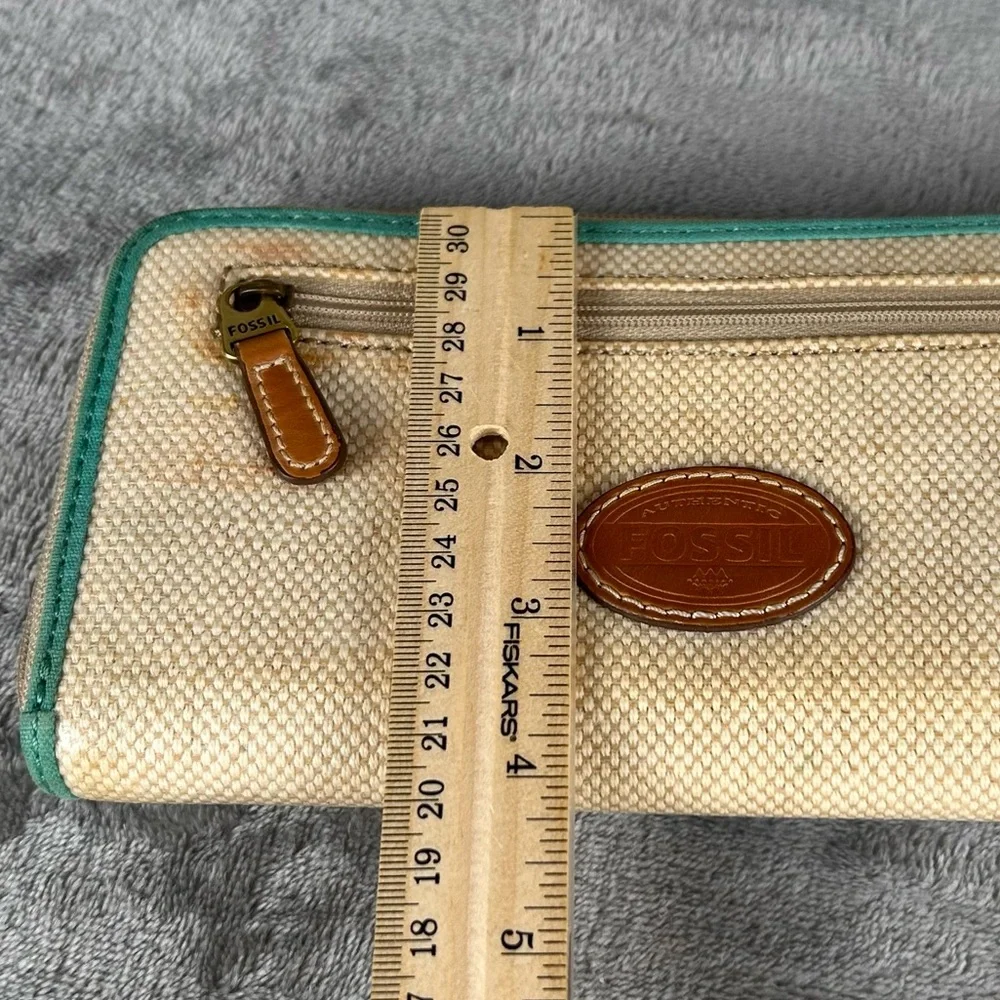 Fossil Zip‎ Around Woven Canvas Wallet Polka Dots Beige Tan With Turquoise Flaws